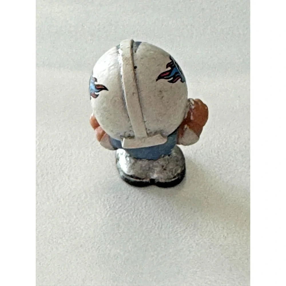 Tennessee‎ Titan Mini Football Player Pencil Topper